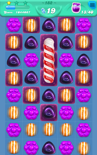 Candy Crush Soda Saga screenshot